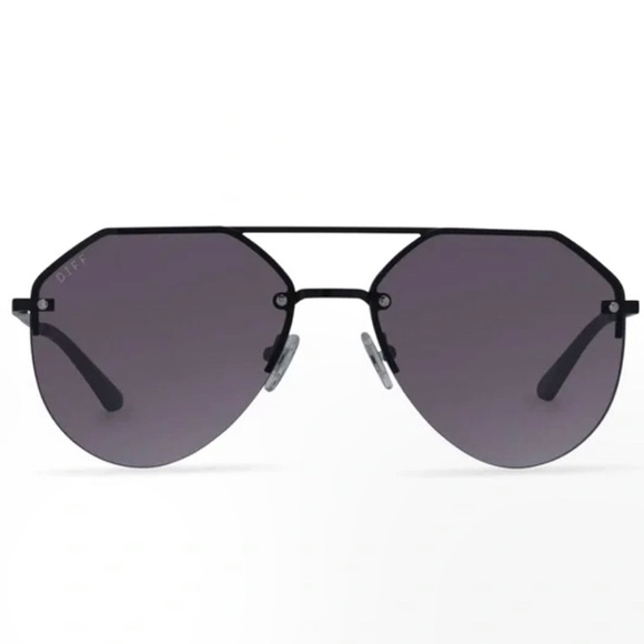 DIFF La Jefa Sunglasses Aviator Black Frame Grey Gradient Lens Robin Arzon - Picture 9 of 9